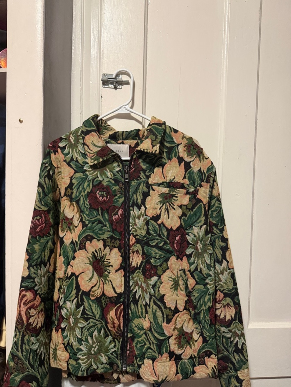 PacSun Floral Zip Jacket in Green, Cream, Burgundy